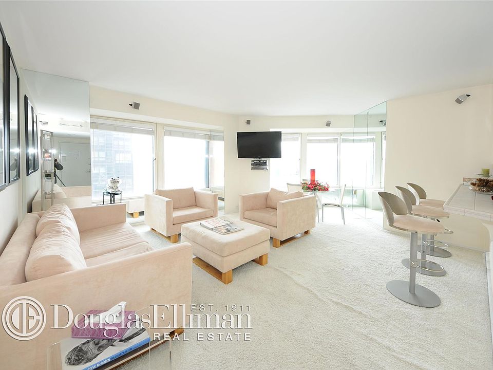 1st image of 150-156 W 56th St APT 3703