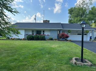 1424 Grimes Cir, Urbana, OH 43078