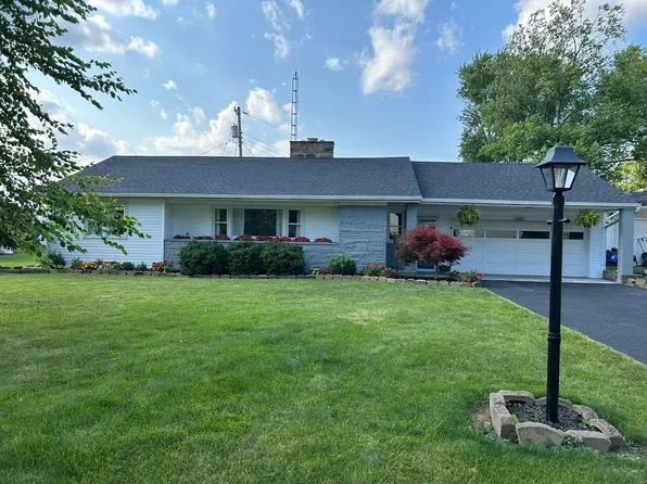 1424 Grimes Cir, Urbana, OH 43078