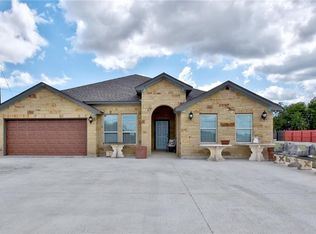 121 Camino Del Sol, Del Valle, TX 78617