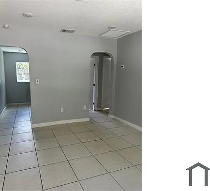 4 bed, 1200 sqft, $2,500 — Photo 2