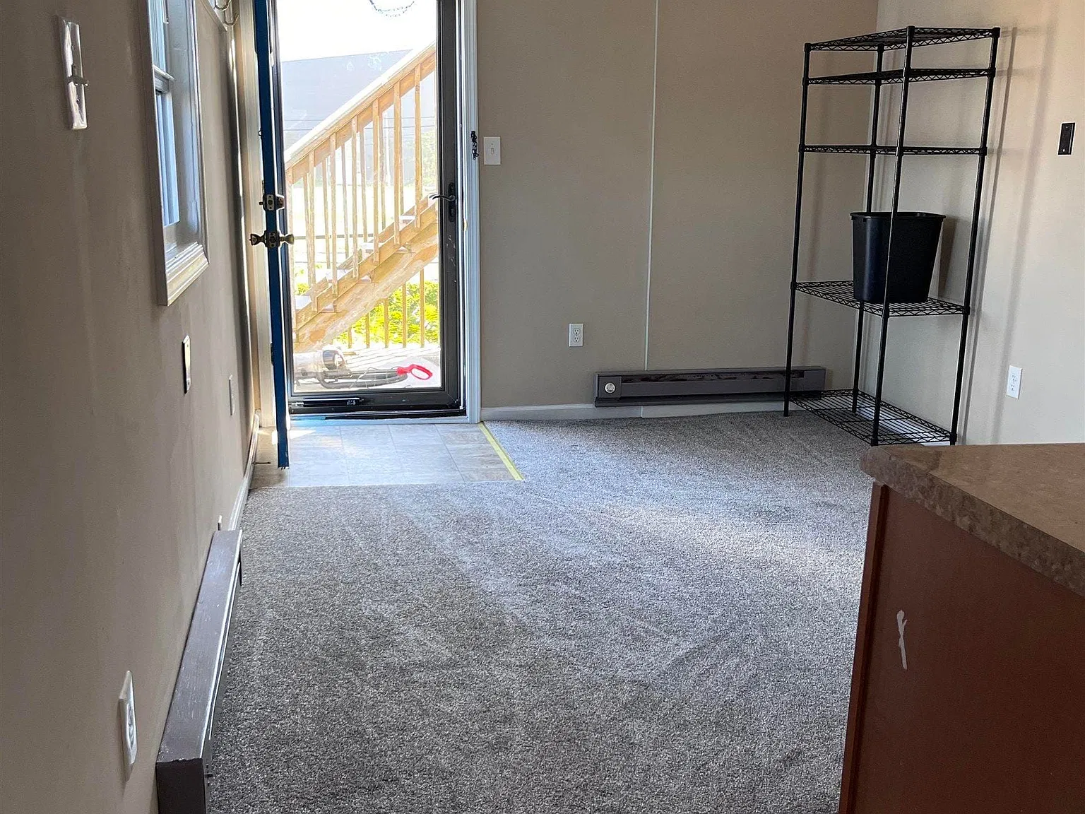 214 Seaside Ave — Photo 3