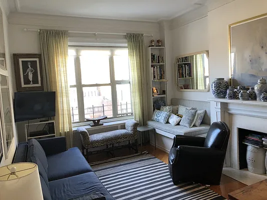 Rented by Compass | media 27