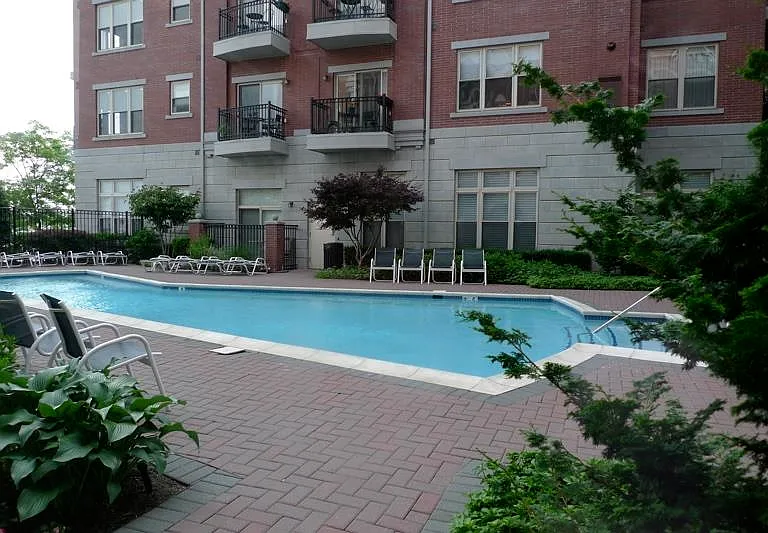 15 Warren St #121 — Photo 13