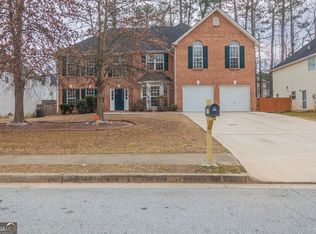 3490 Revere Cir, Snellville, GA 30039