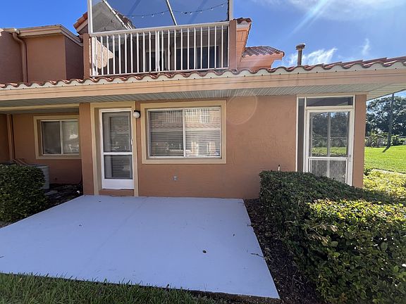 3rd image of 8102 Waterview Way
