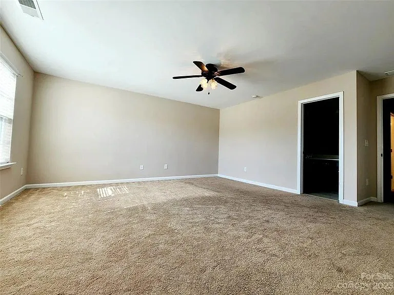 10420 Paisley Abbey Ln — Photo 15