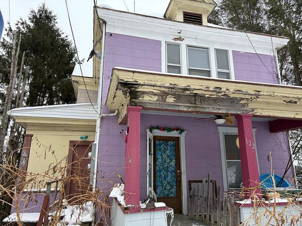 122 Watson Ave