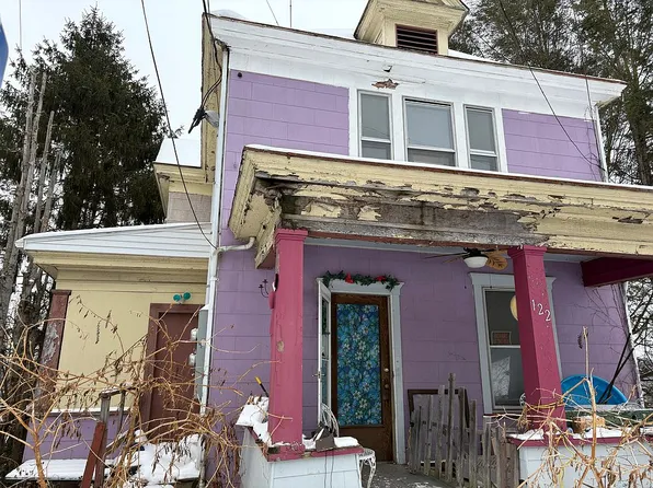 122 Watson Ave, Fairmont, WV 26554