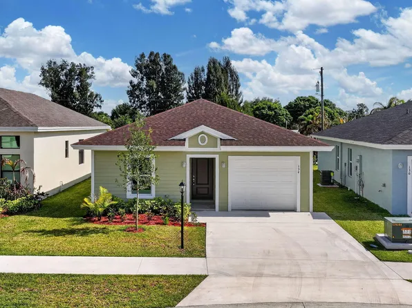 134 SW Seminole Crossing Court SW, Indiantown, FL 34956