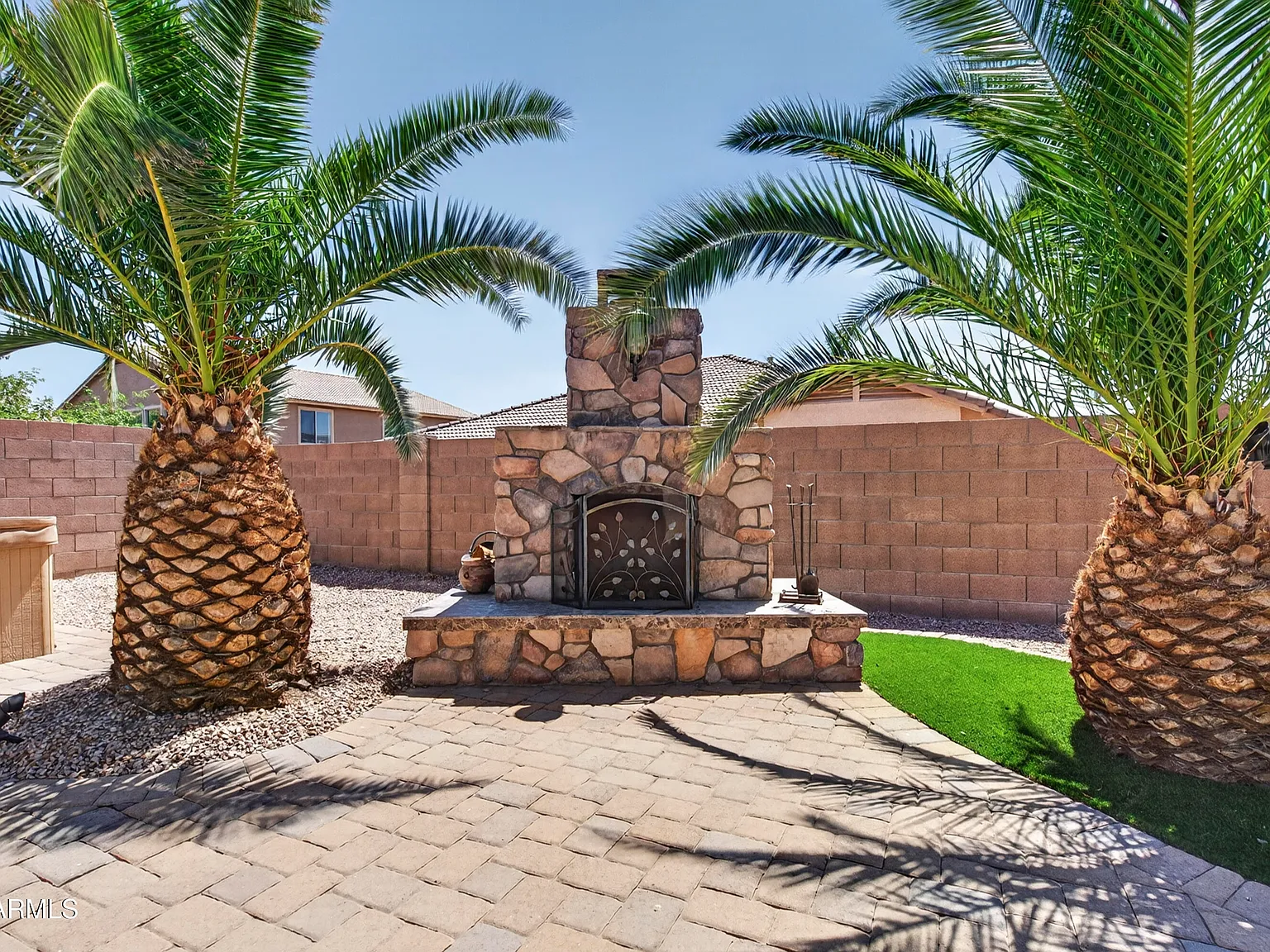 4 bed, 2.0 bath, 2533 sqft, $2,800 — Photo 4