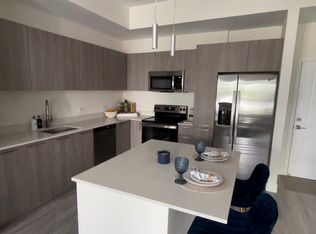 895 W 72nd St #311, Hialeah, FL 33014