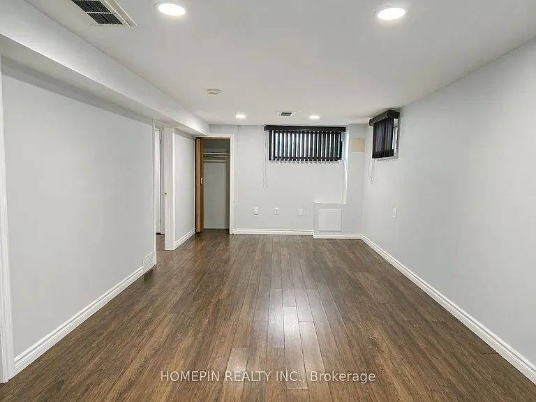 111 Sharpe St — Photo 12