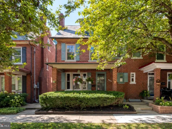 230 Pearl St, Lancaster, PA 17603