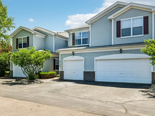 2726 Kendall Xing, Johnsburg, IL 60051
