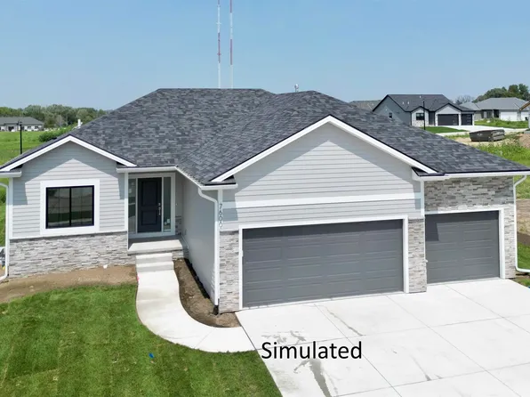 811 W Panorama Rd, Lincoln, NE 68523