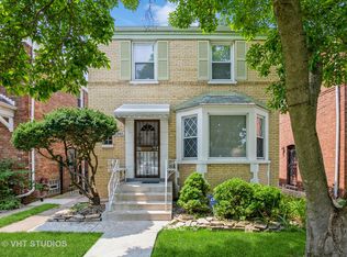 8340 S Bennett Ave, Chicago, IL 60617