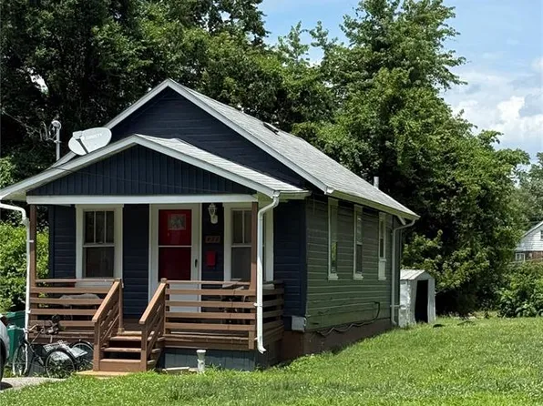 437 Thrift Ave, Saint Louis, MO 63137
