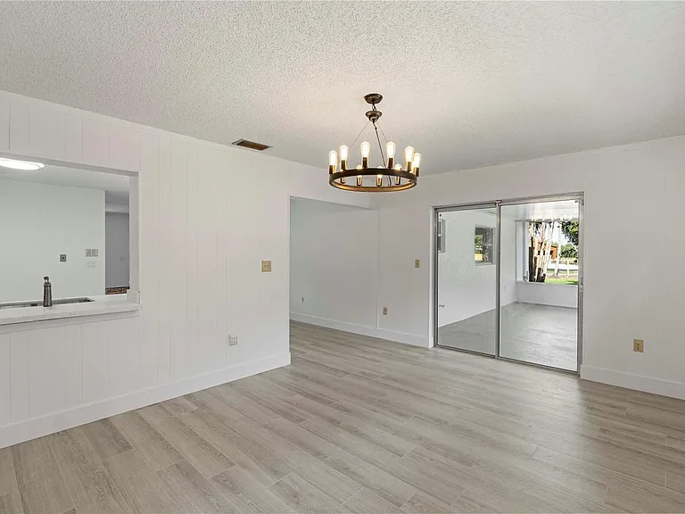 16900 SW 62nd St — Photo 23