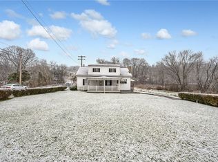 7651 Noblestown Rd, Mc Donald, PA 15057