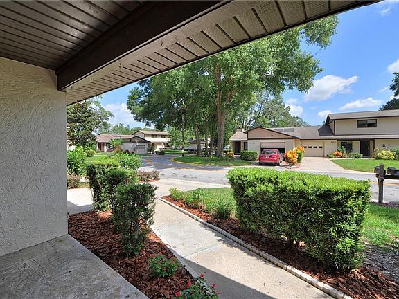 4th image of 3814 NE 19th Street Cir