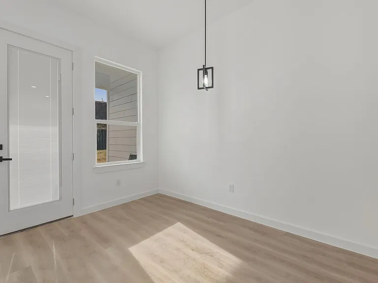 117 Capetown Ln — Photo 20