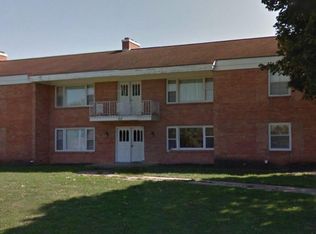 707 Russell Rd APT 2, Waterloo, IA 50701