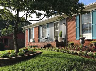 2109 Shane Dr, Greensboro, NC 27406