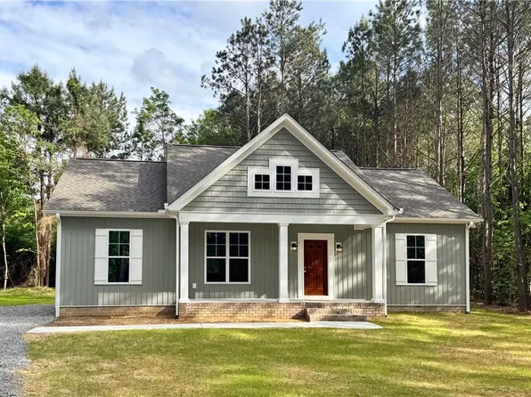 274 Emerald Cove Rd, Reedville, VA 22539