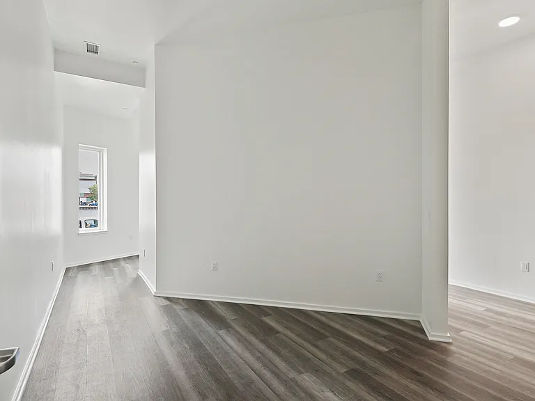 Jr 1 Bedroom Type C
