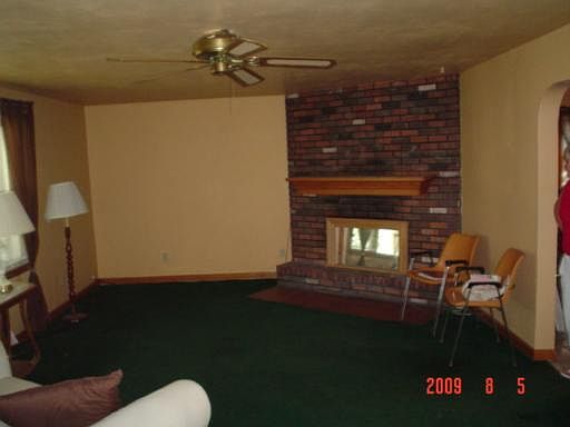 3rd image of 1113 W Carroll St