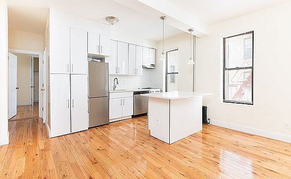 1st image of 171 Meserole St #606
