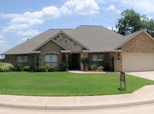 3211 S Saddle Rock St, Stillwater, OK 74074