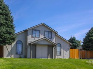 1015 S Juniper Dr #A-D, Moses Lake, WA 98837
