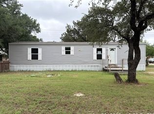 2802 Sycamore Ct, Granbury, TX 76048