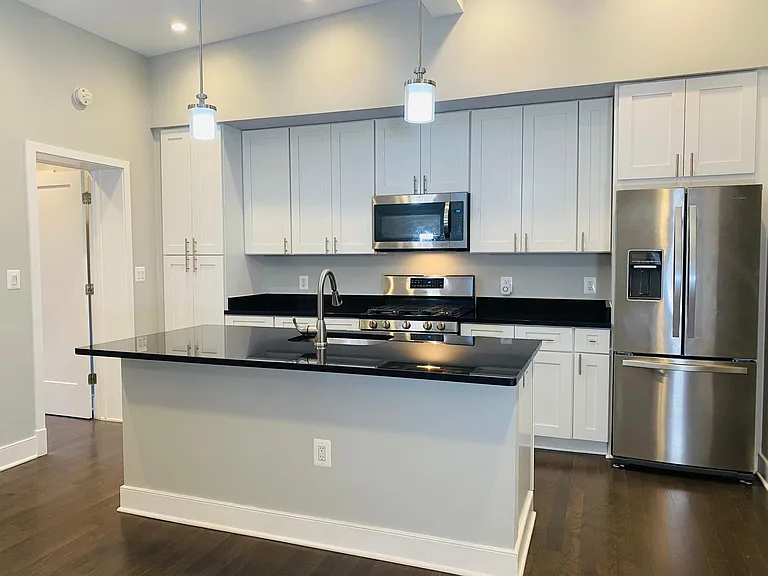 1274 Simms Pl NE #3 — Photo 2
