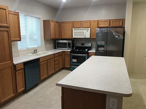 3rd image of 7129 Estrella De Mar Ave