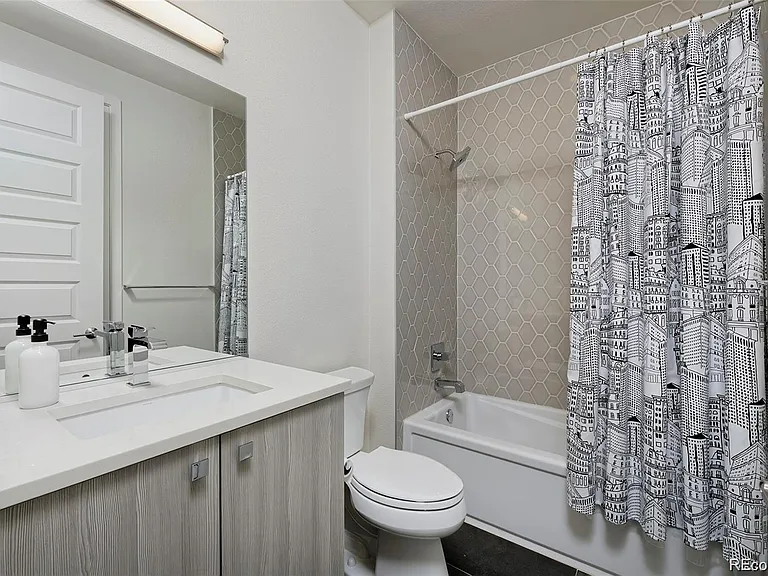 3044 Wilson Ct #2 — Photo 11