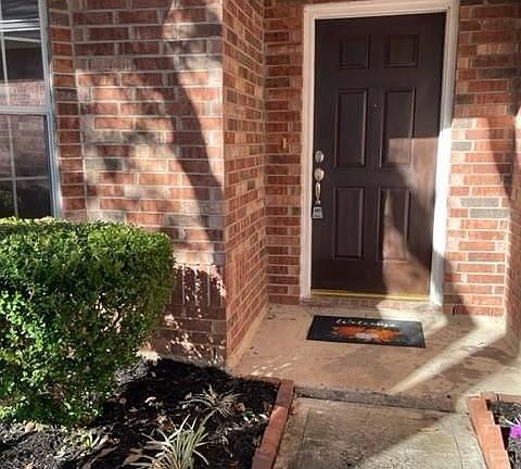 3rd image of 11007 Slate River Ln