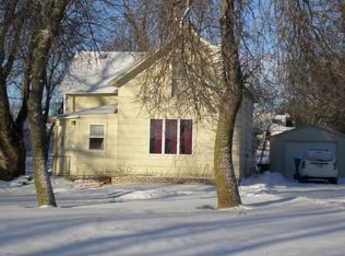 732 N Commercial St, Clark, SD 57225