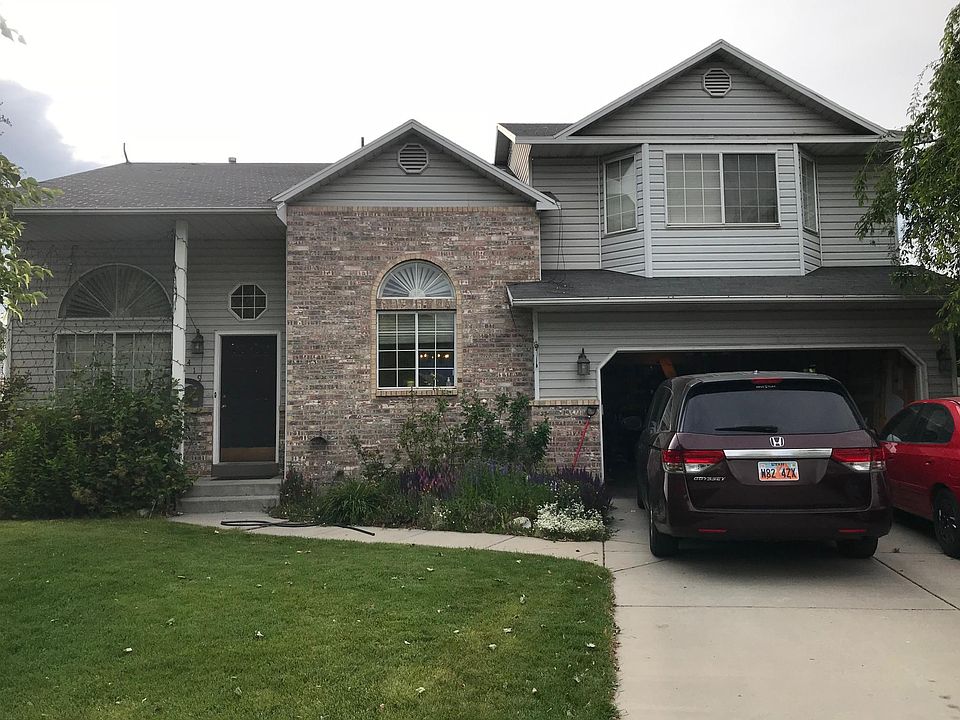 2 car garage