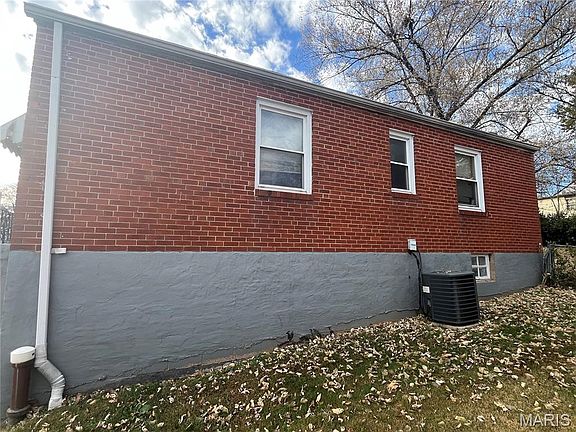 2nd image of 5513 Reineke Ct