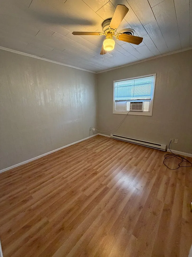 House For Rent — Photo 3