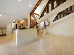 45 W Broadway PH 5, Boston, MA 02127