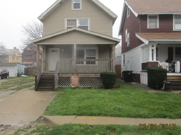 2063 W 99th St, Cleveland, OH 44102