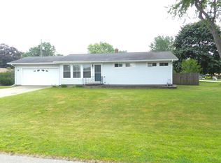 2865 Carrie Ln, Saint Joseph, MI 49085