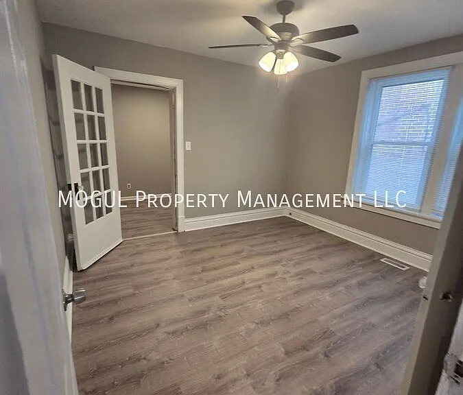 4955 Lindenwood Ave #1E — Photo 8