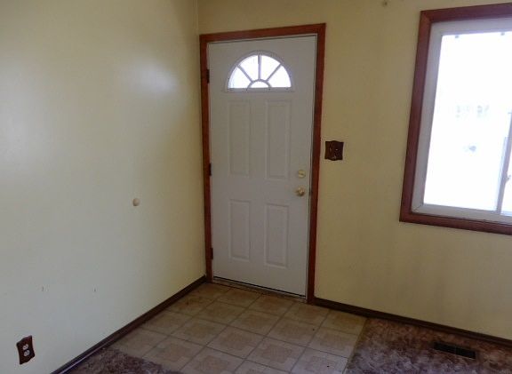 4th image of 120 Creekside Dr