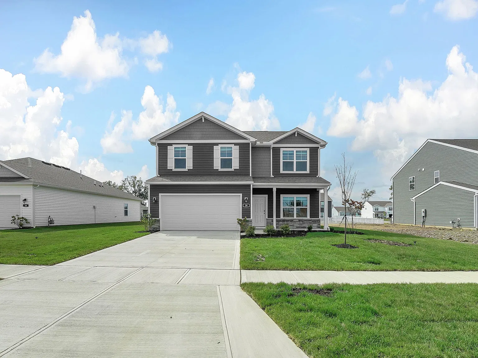3 bed, 2.5 bath, 2155 sqft, $2,700 — Photo 2