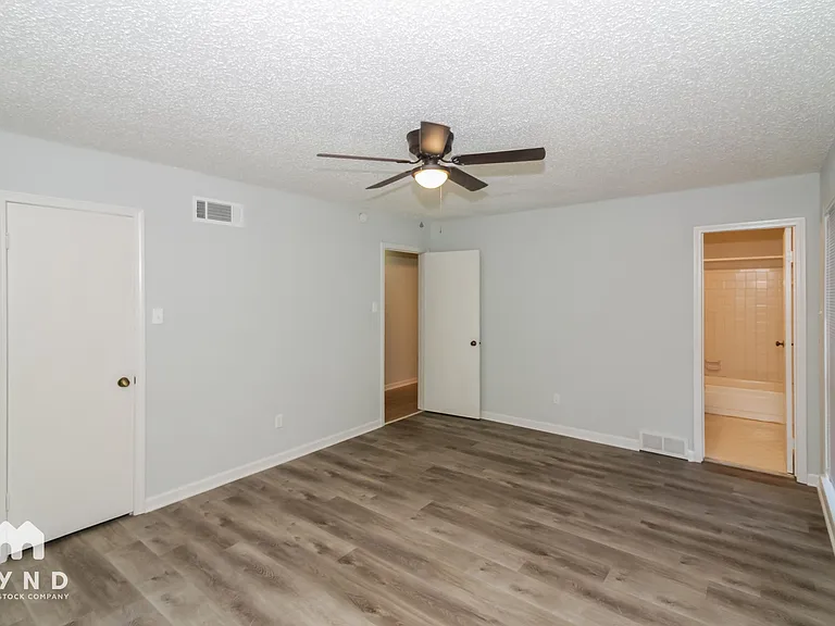 3807 Ross Rd — Photo 9